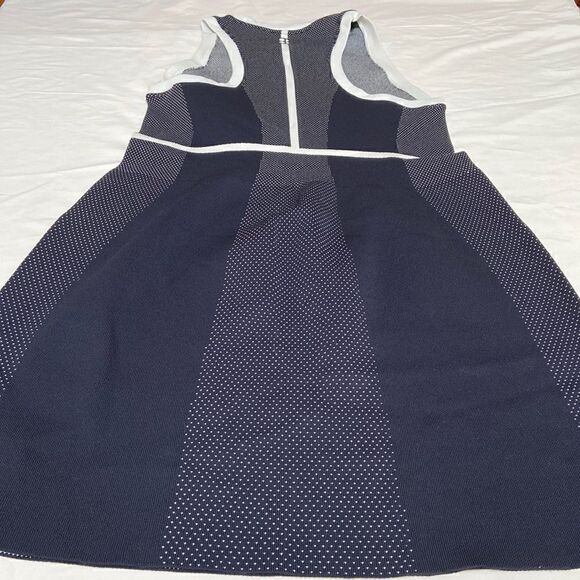 Sweaty Betty Interval Gym Tennis Seamless Dress Medium Navy Blue - Picture 11 of 14